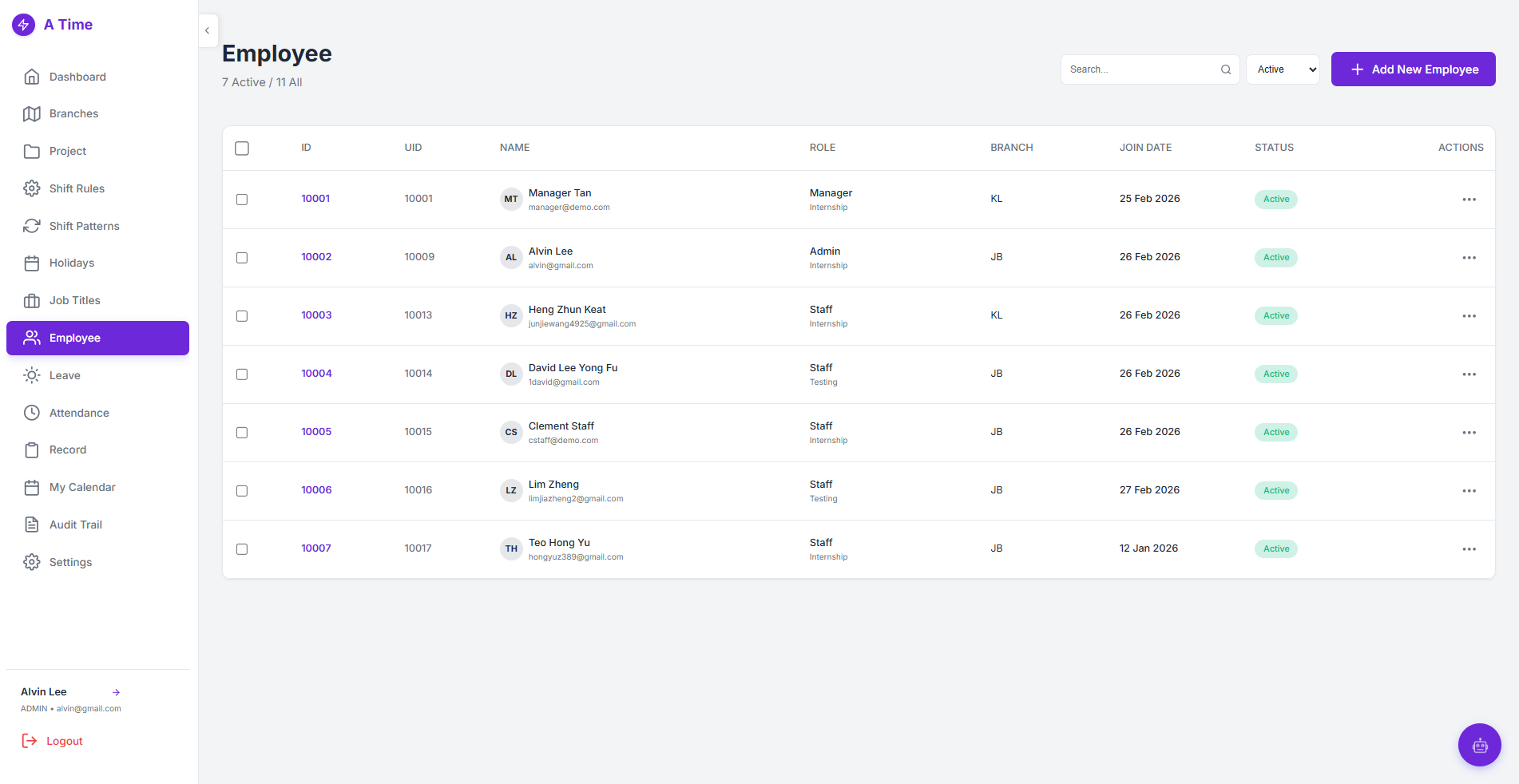 Employee real-time attendance status tracking interface
